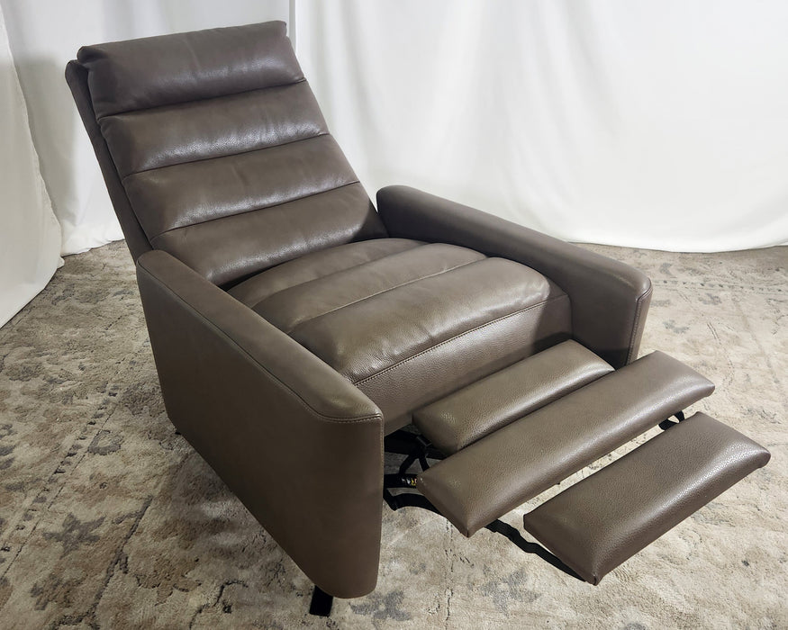 Cirrus Comfort Air Echo Power Recliner