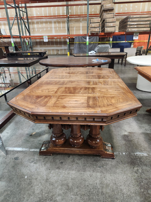 Dining Table 02 GENTLY USED