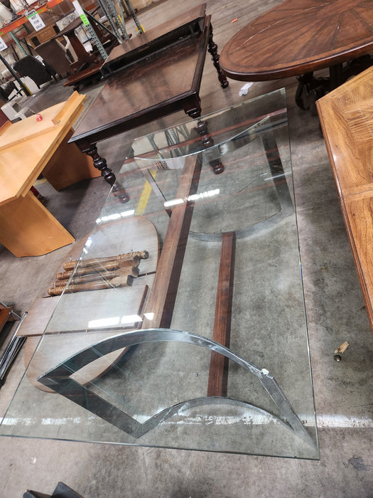 Dining Table 03 GENTLY USED
