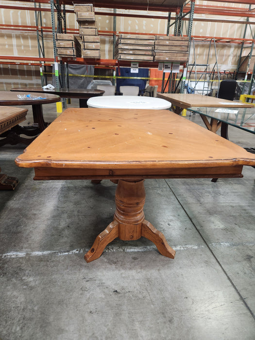Dining Table 04 GENTLY USED