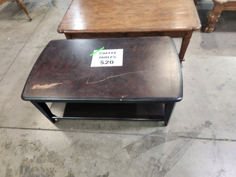 Large Coffee Table 03 GENTLY USED