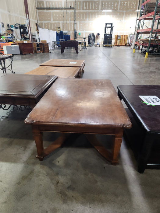 Large Coffee Table 05 GENTLY USED